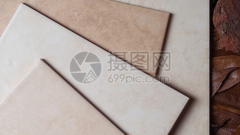 瓷抛砖与釉面砖：揭秘两者的差异与选择要点